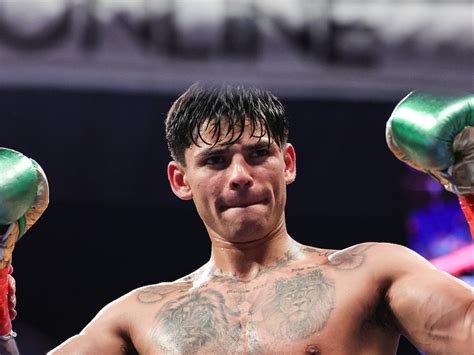 what time does the davis vs garcia fight start Tonights (April 22) event is scheduled to begin at 800 p. . What time is the ryan garcia fight mountain time
